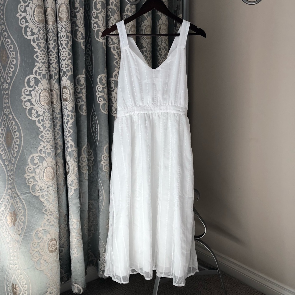 JOA Maxi Dress, Open Crisscross Back Design